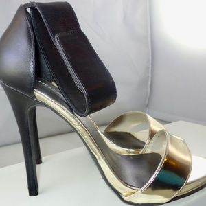 *SOLD* Open Toe Ankle Strap Stiletto Heels